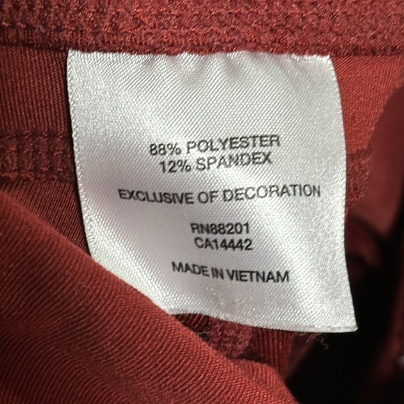 MONDETTA Women’s Red Leggings with pockets Size Small - Picture 5 of 5